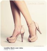 SANDALIA BLUSH COM COBRA